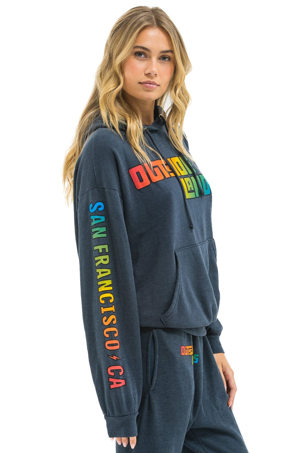 OUTSIDE LANDS 2025 RELAXED PULLOVER HOODIE - CHARCOAL - Image 2