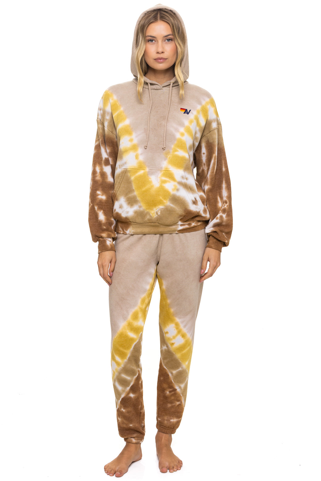 HAND DYED V SWEATPANTS - TIE DYE SAND // CINNAMON - Image 2