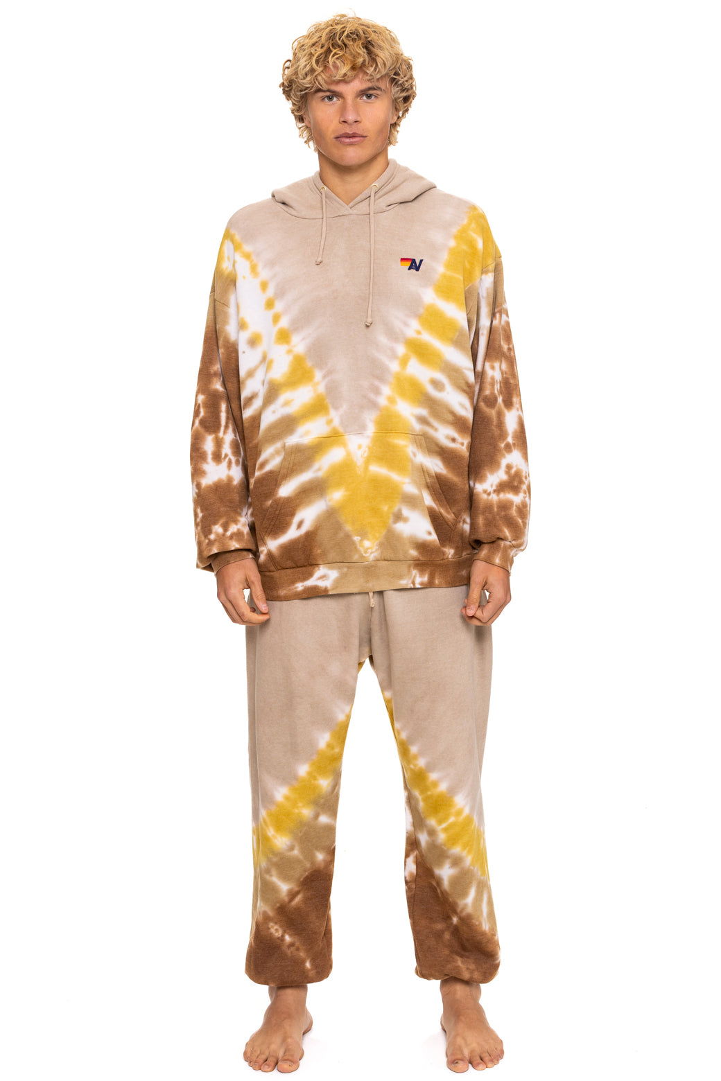 HAND DYED V RELAXED PULLOVER HOODIE - TIE DYE SAND // CINNAMON - Image 4
