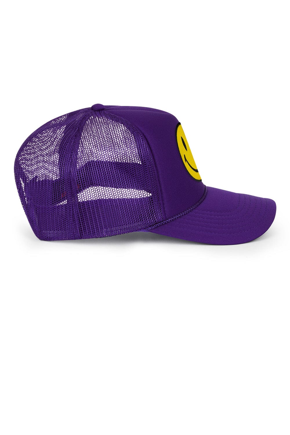 SMILEY VINTAGE TRUCKER HAT - Image 20