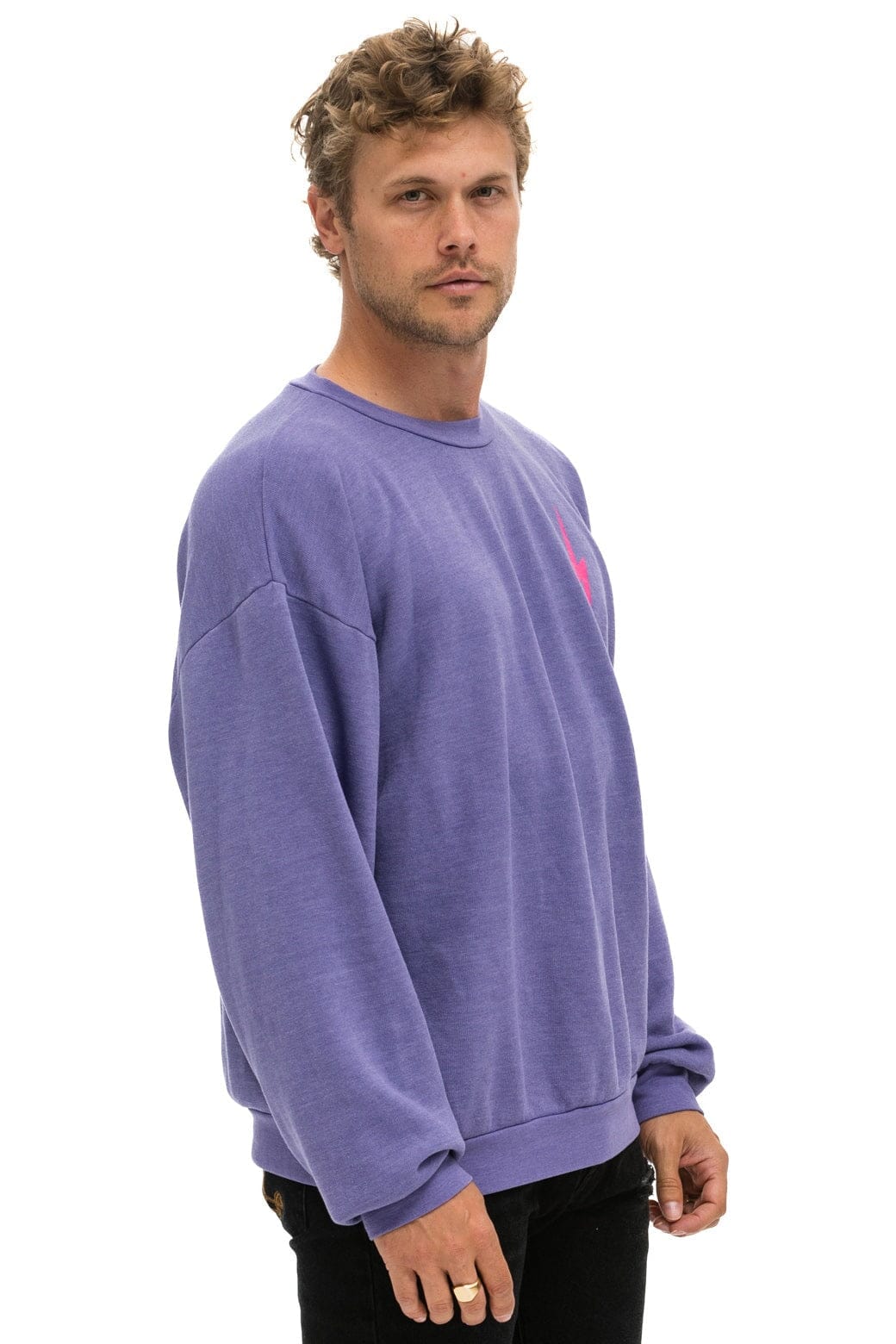 BOLT 2 RELAXED CREW SWEATSHIRT - LAVENDER // NEON PINK - Image 6