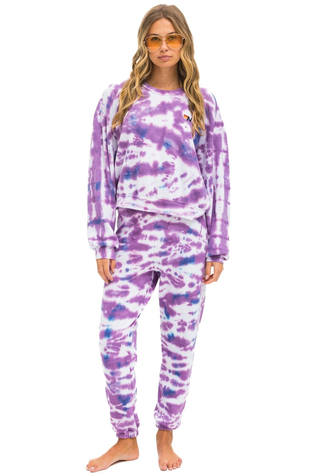 HAND DYED RELAXED CREW SWEATSHIRT - TIE DYE MAGENTA - Image 5
