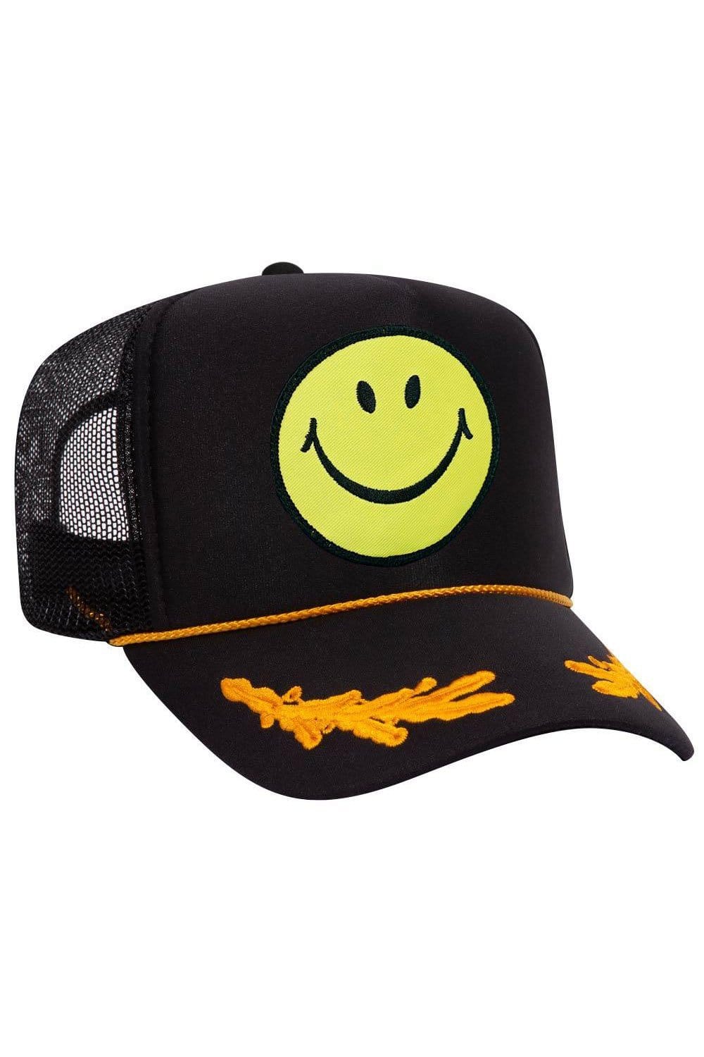 SMILEY VINTAGE TRUCKER HAT - Image 23