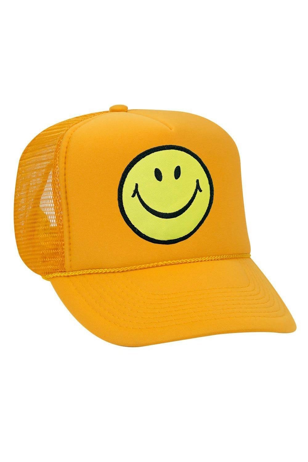 SMILEY VINTAGE TRUCKER HAT - Image 22