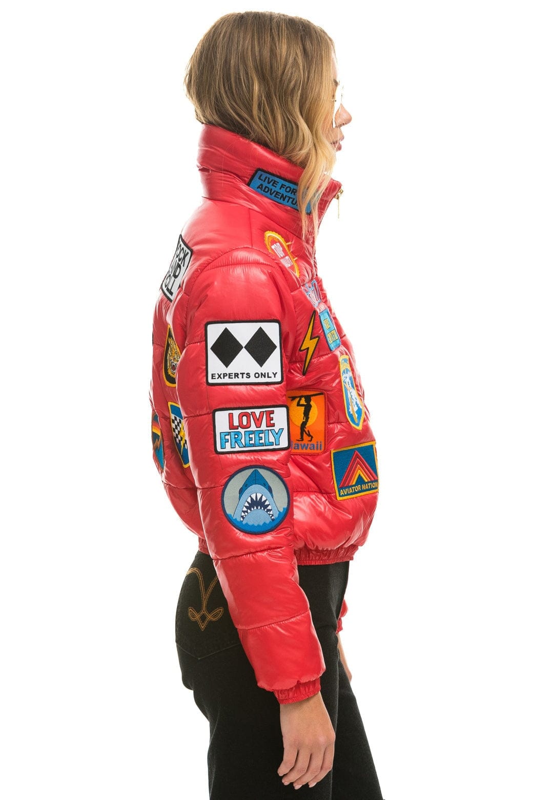 VINTAGE PATCH APRES PUFFER JACKET - CHERRY GLOSSY - Image 2