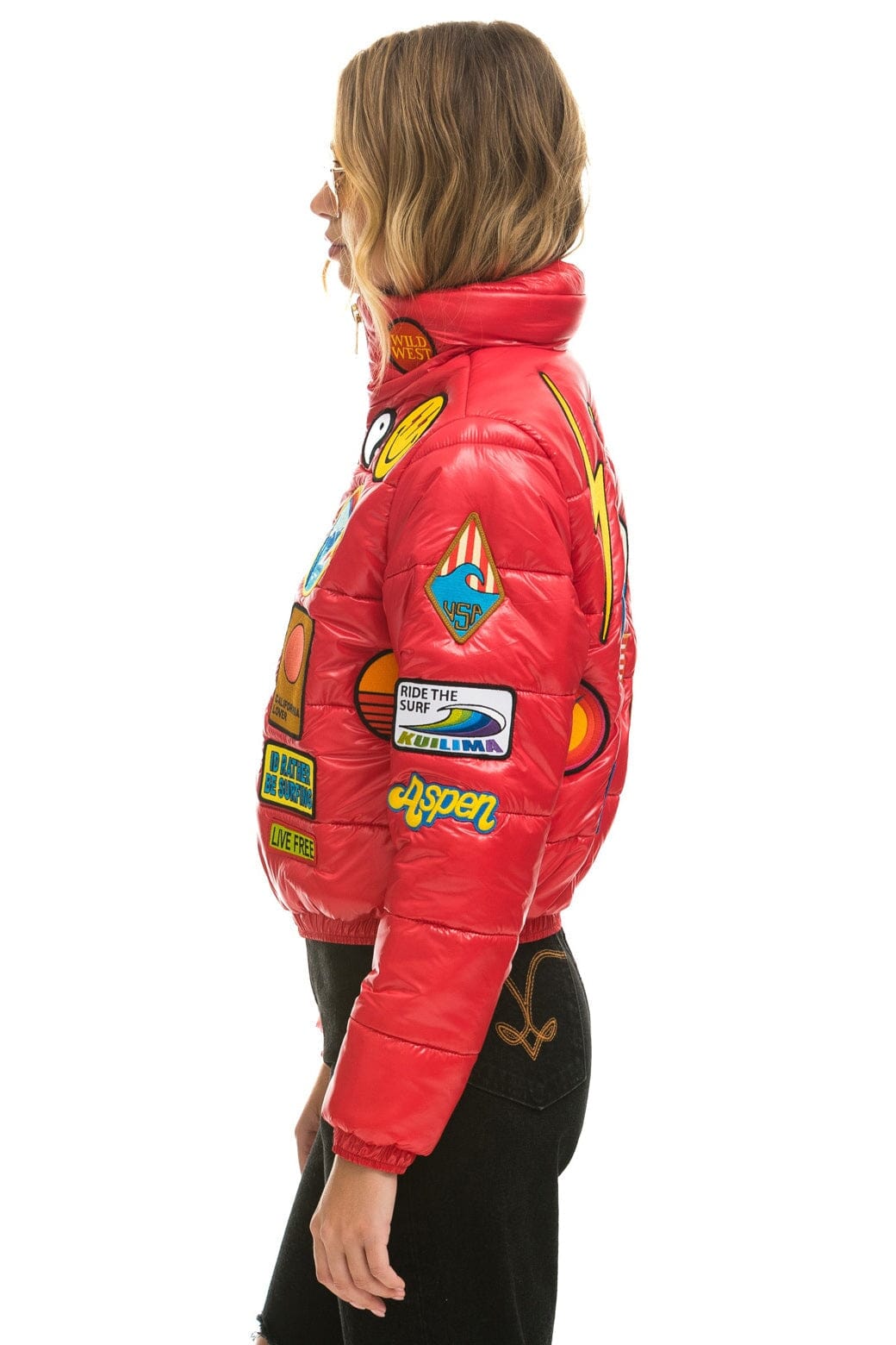 VINTAGE PATCH APRES PUFFER JACKET - CHERRY GLOSSY - Image 3