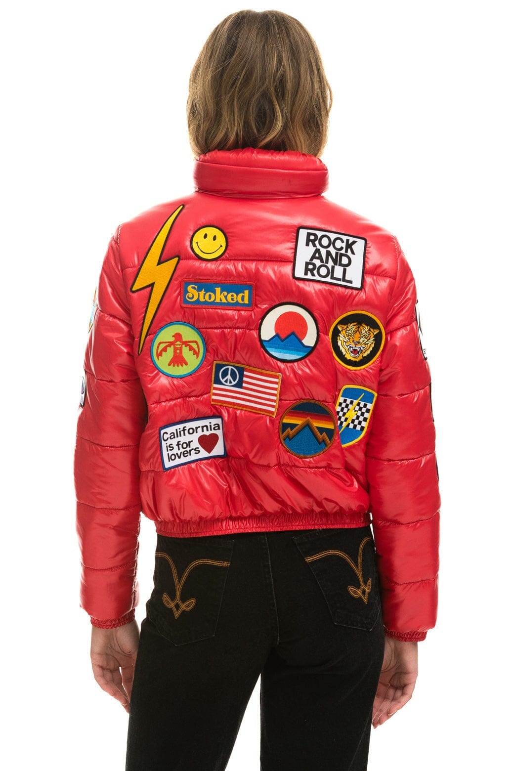 VINTAGE PATCH APRES PUFFER JACKET - CHERRY GLOSSY - Image 4